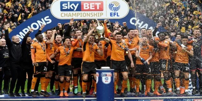 Wolverhampton Wanderers đã khẳng định sức mạnh qua những thành tích nổi bật